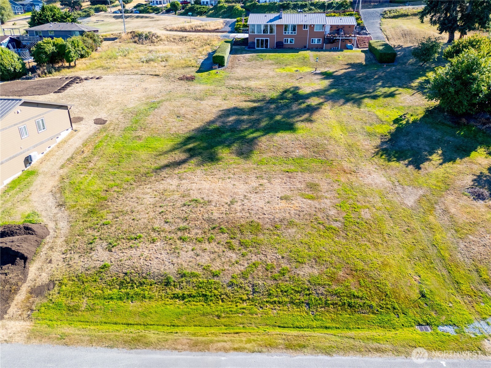 4 East Maplewood Loop Oak Harbor, WA 98277 - Photo 11 of 14