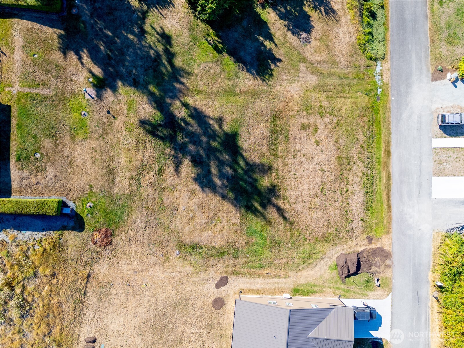 4 East Maplewood Loop Oak Harbor, WA 98277 - Photo 13 of 14