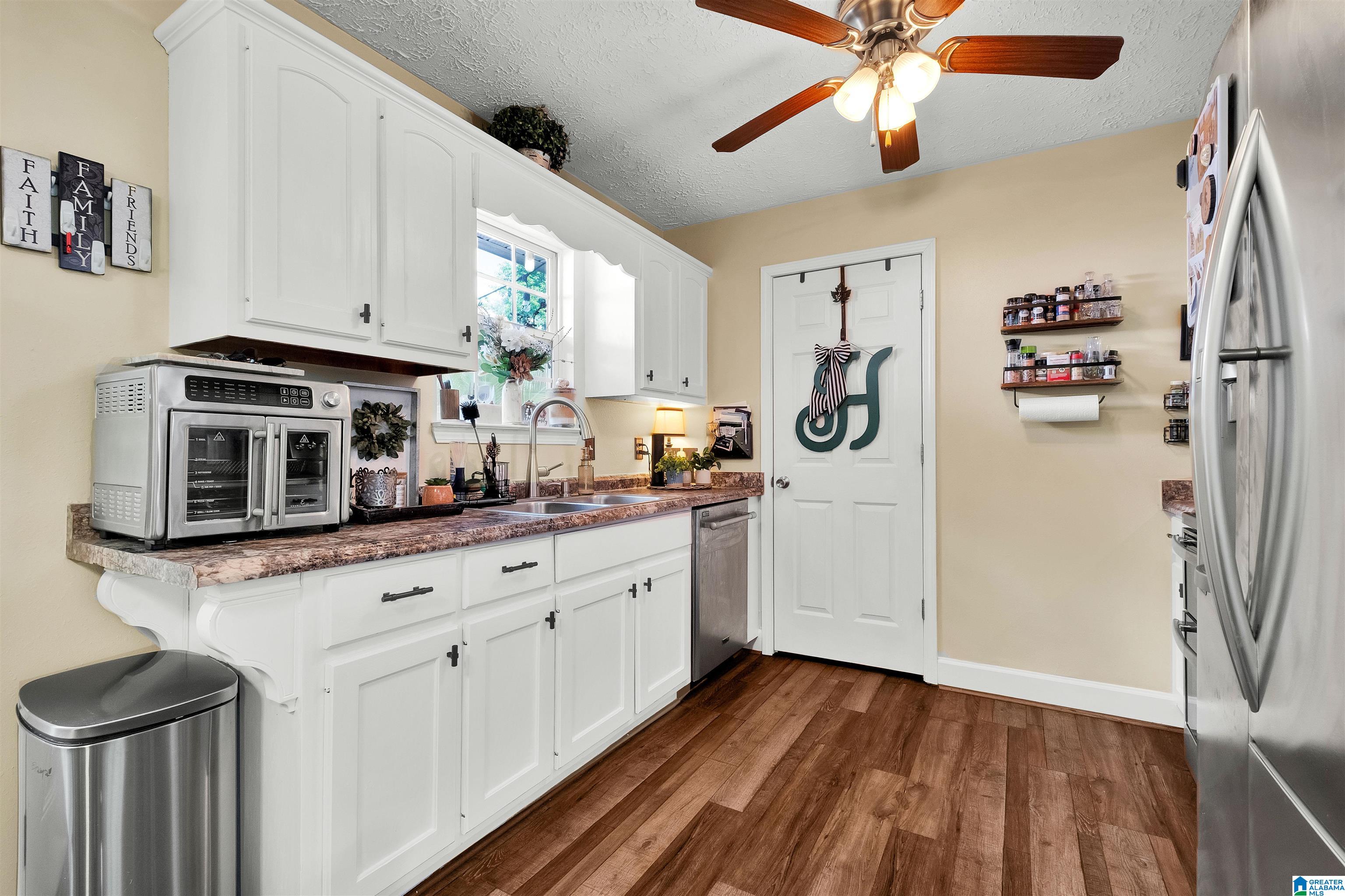 5285 Red Valley Road Remlap, AL 35133 - Photo 6 of 42