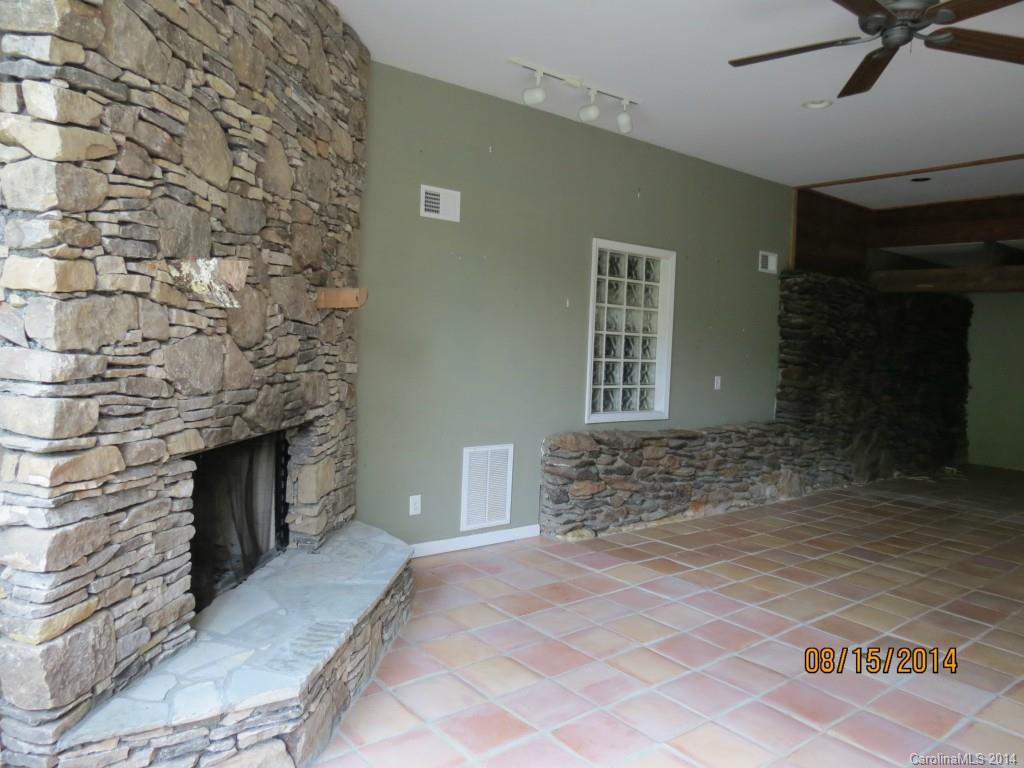 232 Flannery Fork Farms Road Blowing Rock, NC 28605 - Photo 4 of 24