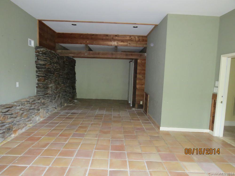 232 Flannery Fork Farms Road Blowing Rock, NC 28605 - Photo 5 of 24