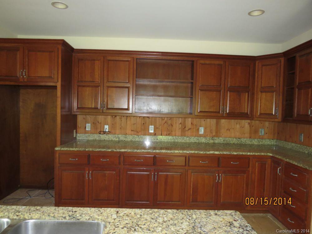 232 Flannery Fork Farms Road Blowing Rock, NC 28605 - Photo 10 of 24