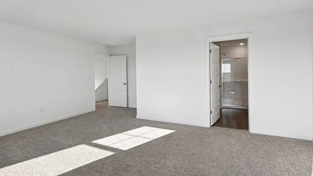 $386,990 | 6562 Walnut Drive, Wonder Lake, IL 60097