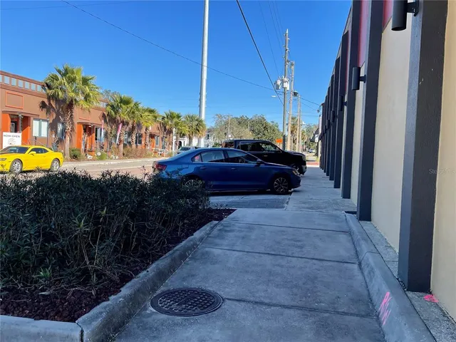 $13 | 231 North Grove Street, Eustis, FL 32726