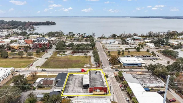 $13 | 231 North Grove Street, Eustis, FL 32726