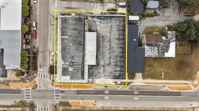 $13 | 231 North Grove Street, Eustis, FL 32726