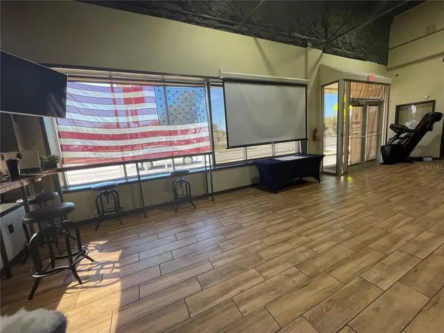 $13 | 231 North Grove Street, Eustis, FL 32726