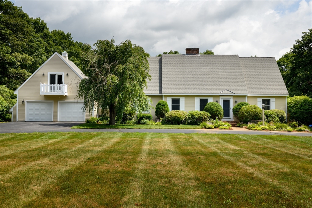 270 Ball Hill Road Princeton, MA 01541 - Photo 1 of 42 Gallery Image 1