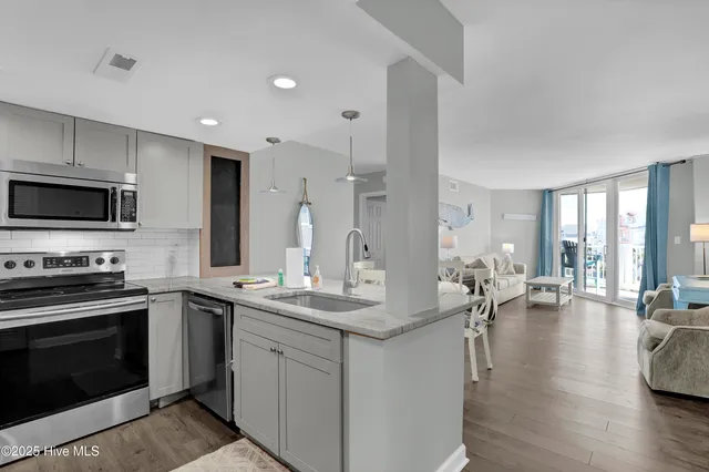 $344,900 | 2000 New River Inlet Road, Unit 3112, North Topsail Beach, NC 28460