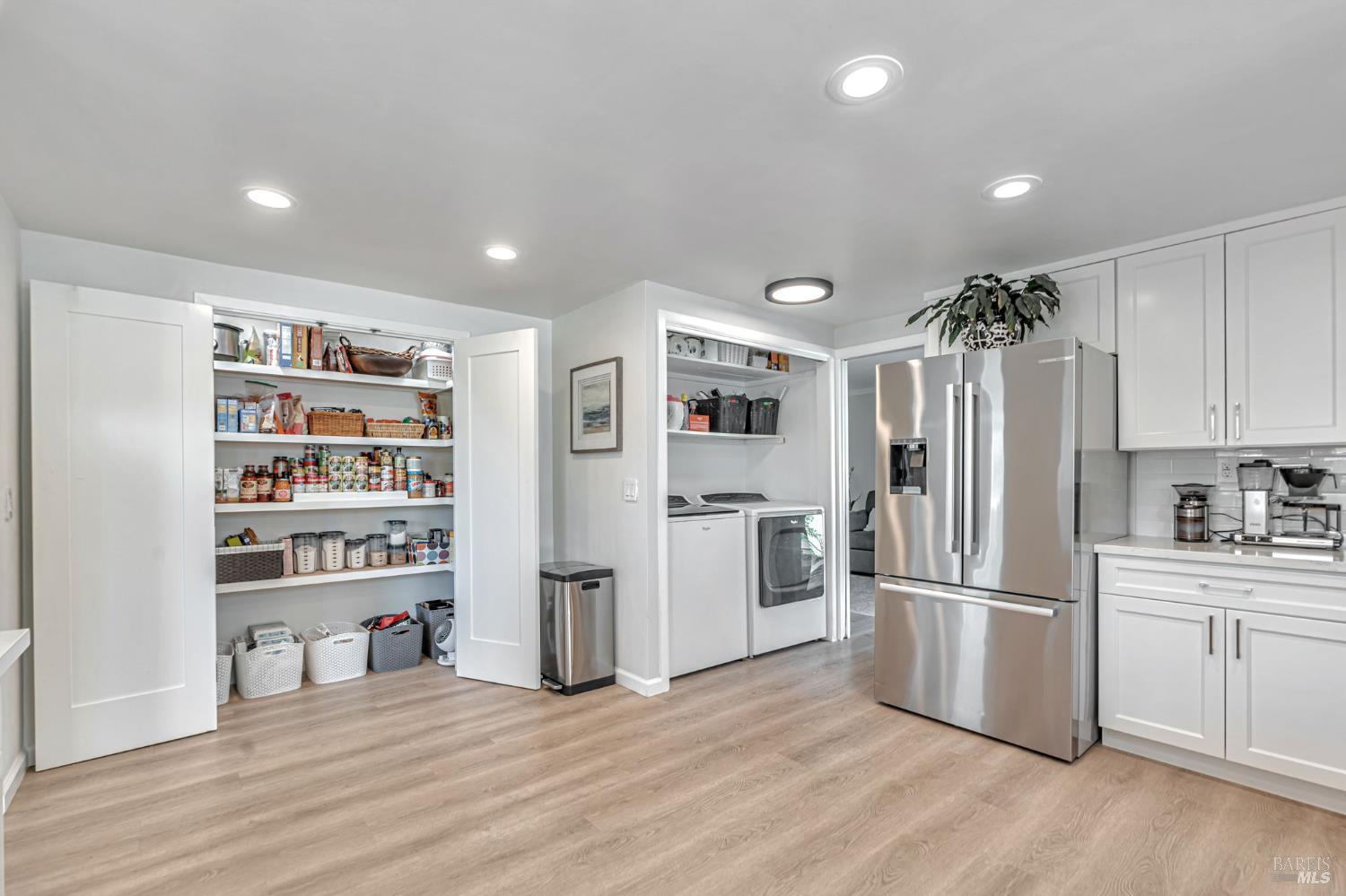 2589 Topaz Drive Novato, CA 94945 - Photo 11 of 43