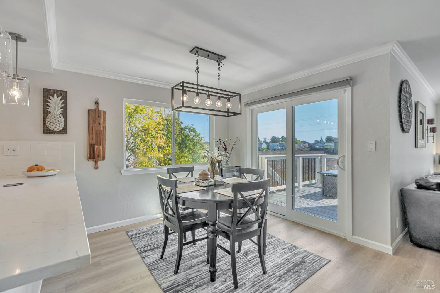 2589 Topaz Drive Novato, CA 94945 - Photo 16 of 43