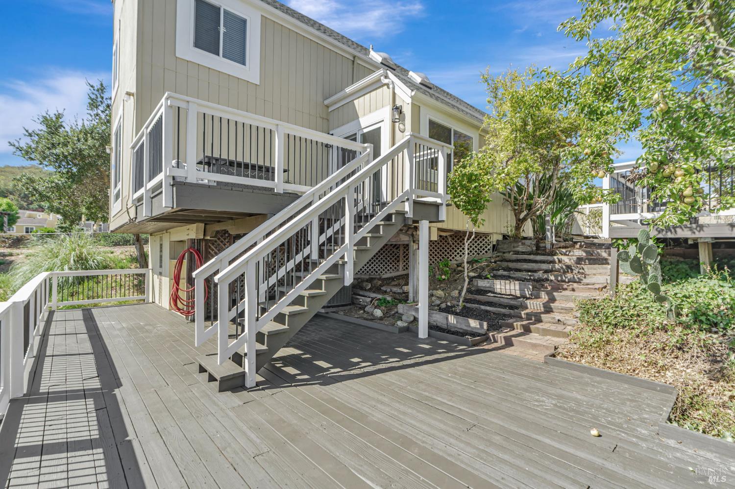 2589 Topaz Drive Novato, CA 94945 - Photo 31 of 43