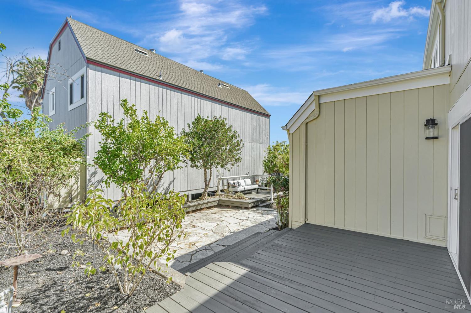 2589 Topaz Drive Novato, CA 94945 - Photo 34 of 43