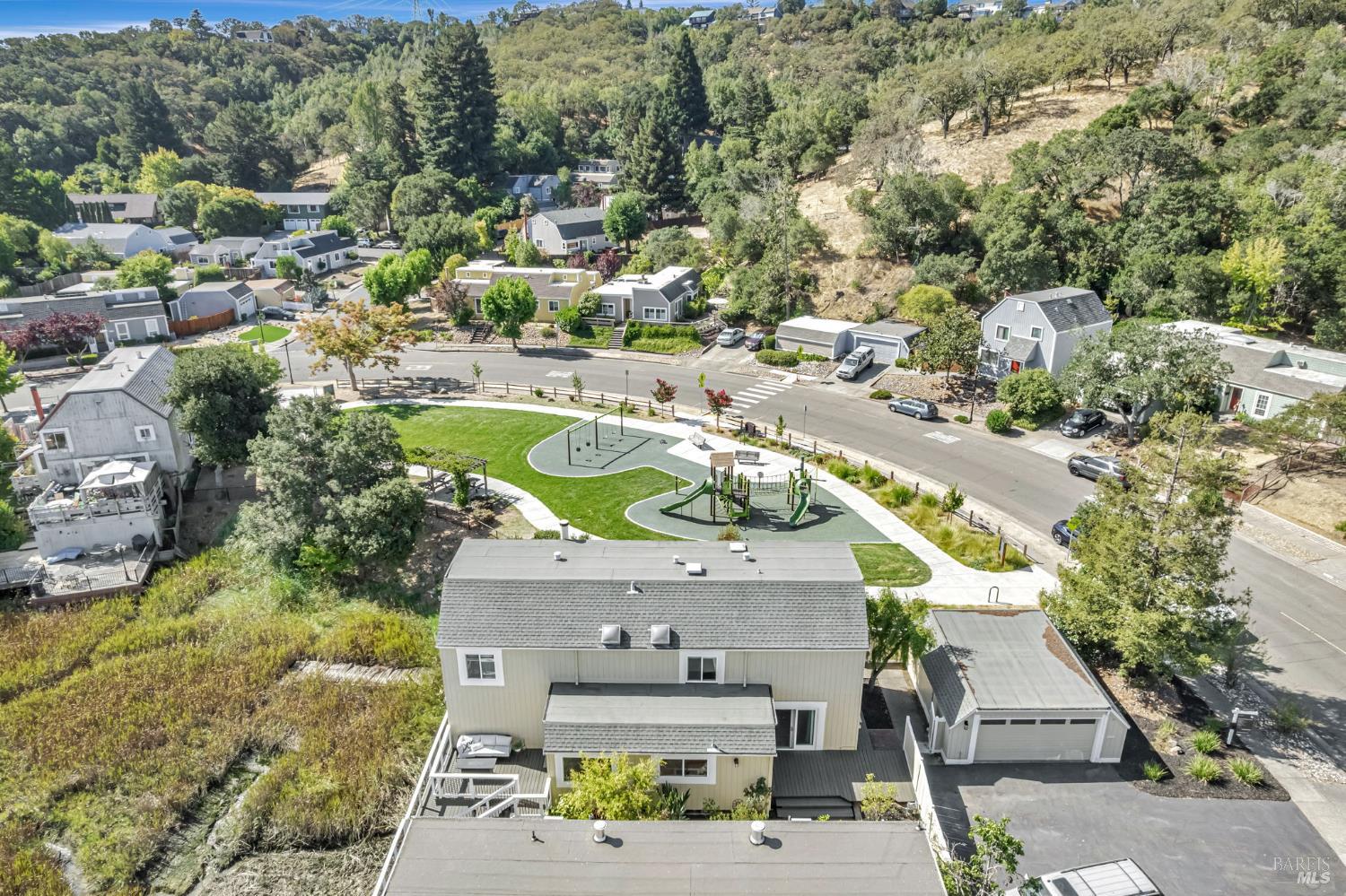 2589 Topaz Drive Novato, CA 94945 - Photo 41 of 43