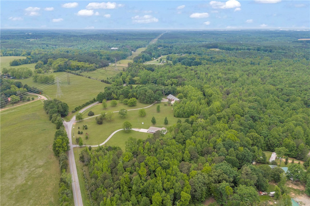 950 Martin Road Starr, SC 29684 - Photo 3 of 47