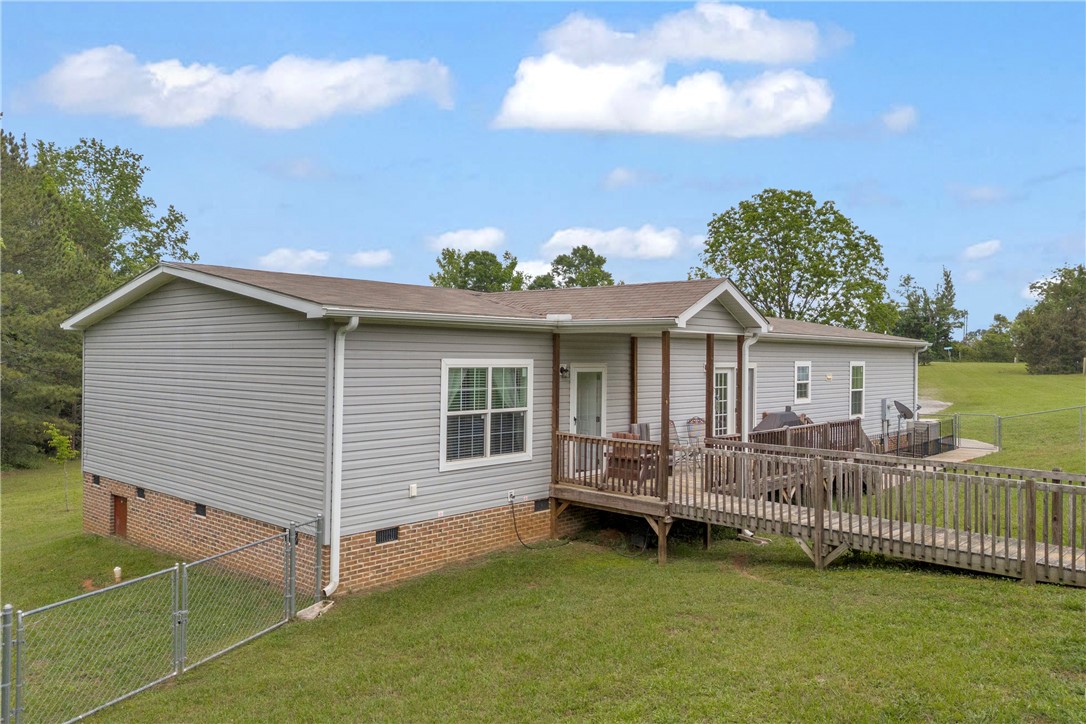 950 Martin Road Starr, SC 29684 - Photo 8 of 47
