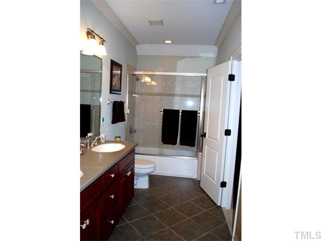 7205 Sunset Glen Point Raleigh, NC 27614 - Photo 18 of 25