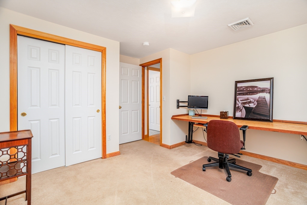 326 Matthews Street Gardner, MA 01440 - Photo 34 of 42 a workspace with furniture and a window