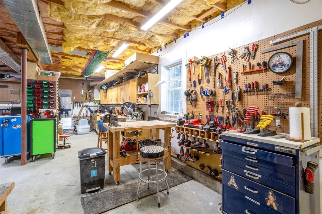 326 Matthews Street Gardner, MA 01440 - Photo 39 of 42 a view of retail shops