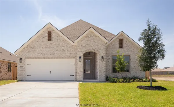 $397,900 | 2819 CAPTAIN Court, Bryan, TX 77808