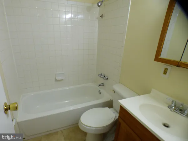 $1,750 | 1769 Village Green Drive, Unit Y82, Hyattsville, MD 20785