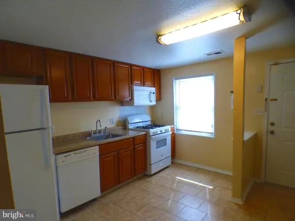 $1,750 | 1769 Village Green Drive, Unit Y82, Hyattsville, MD 20785