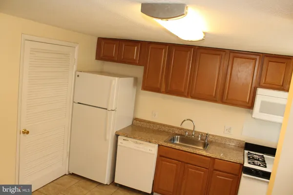 $1,750 | 1769 Village Green Drive, Unit Y82, Hyattsville, MD 20785