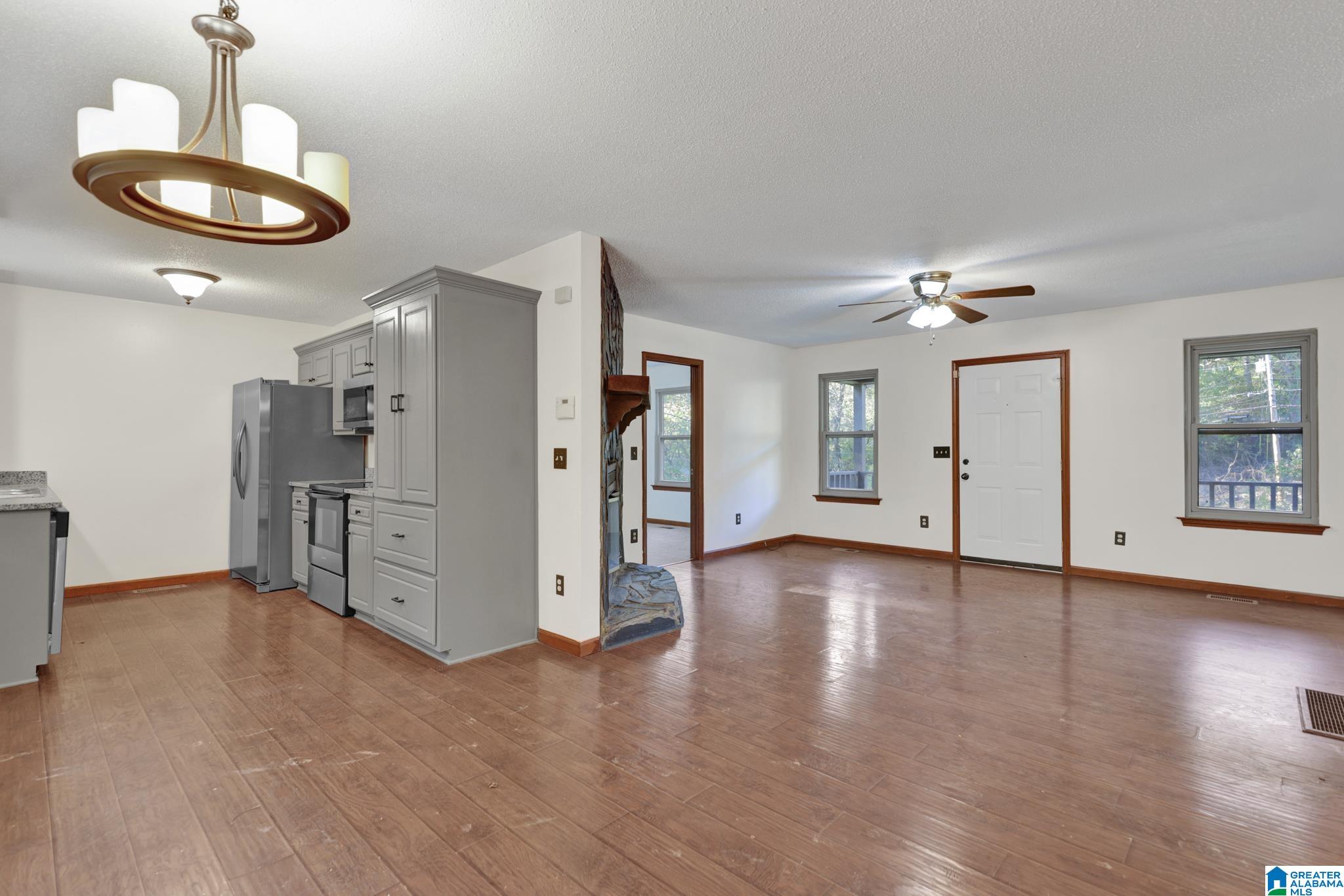 6621 Old Springville Road Pinson, AL 35126 - Photo 5 of 21