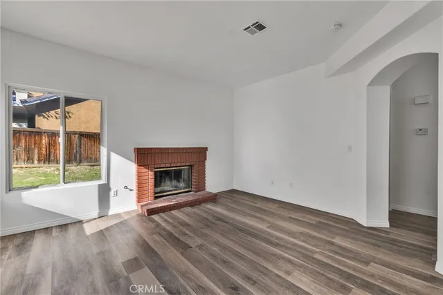 $2,700 | 4314 Tornado Court, Palmdale, CA 93552