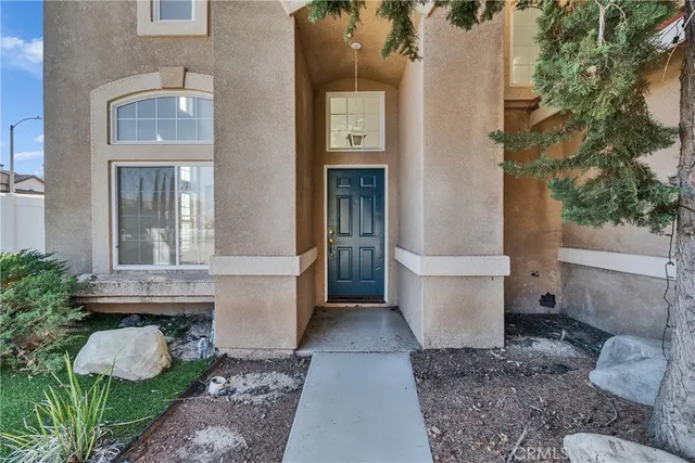 $2,700 | 4314 Tornado Court, Palmdale, CA 93552