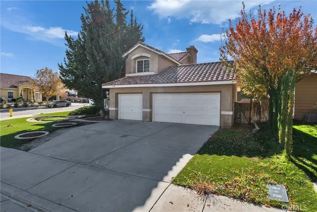 $2,700 | 4314 Tornado Court, Palmdale, CA 93552