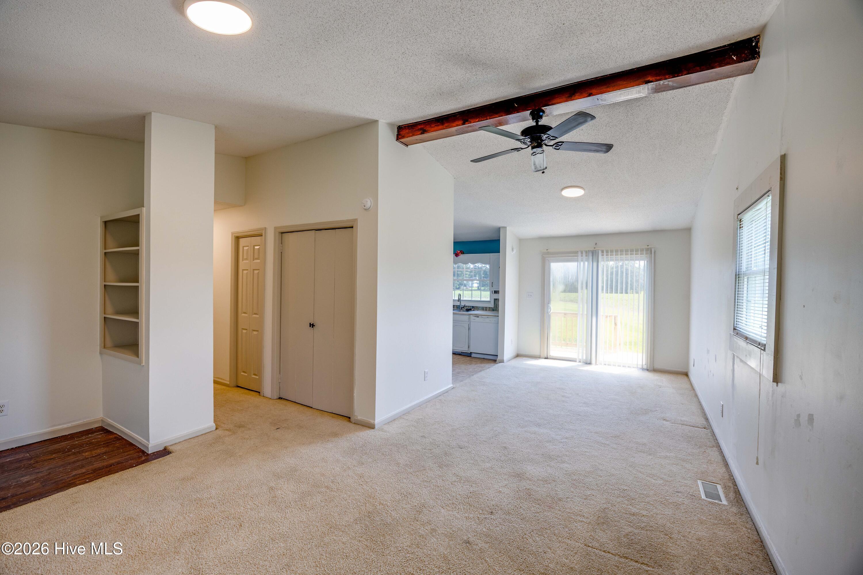 682 Cherry Road Washington, NC 27889 - Photo 5 of 40
