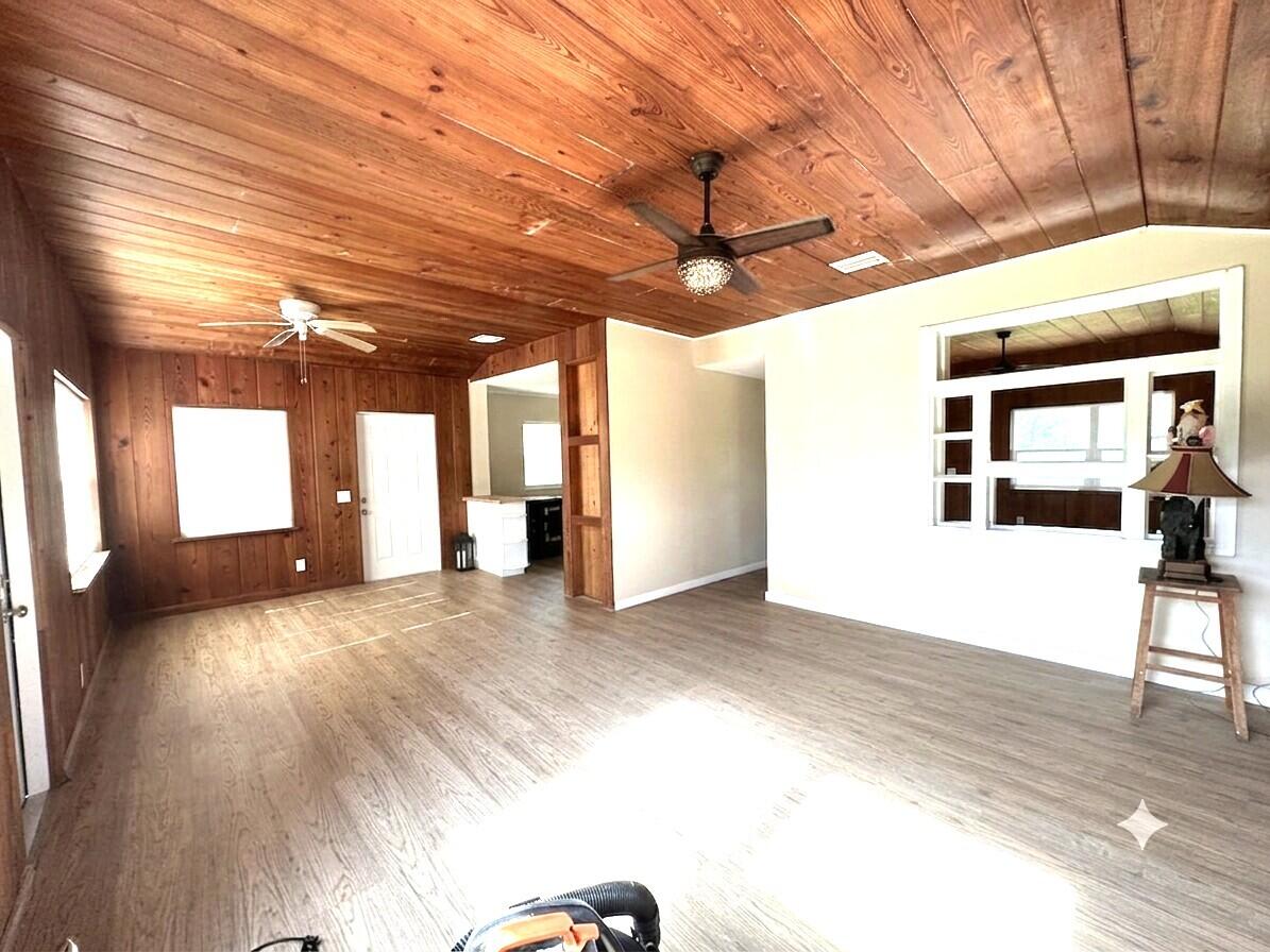 1764 West Midway Road Fort Pierce, FL 34981 - Photo 14 of 25 living area