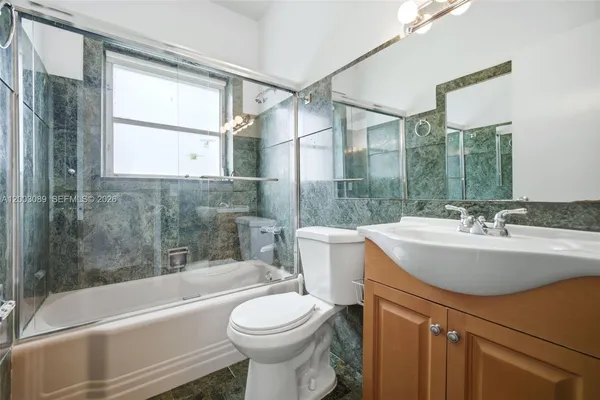 $4,900,000 | 2300 South Miami Avenue, Miami, FL 33129