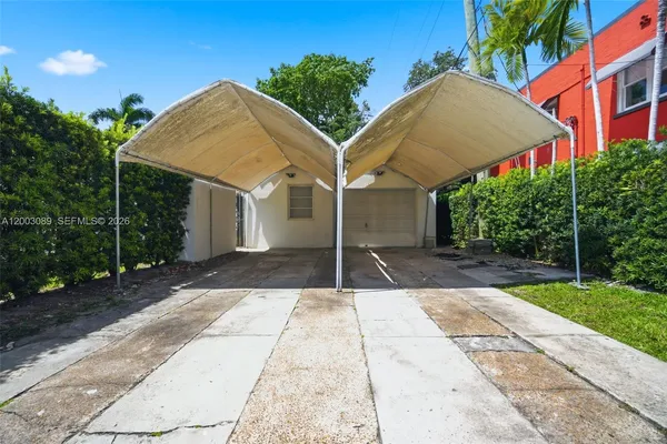 $4,900,000 | 2300 South Miami Avenue, Miami, FL 33129