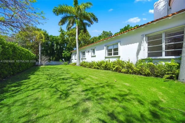$4,900,000 | 2300 South Miami Avenue, Miami, FL 33129