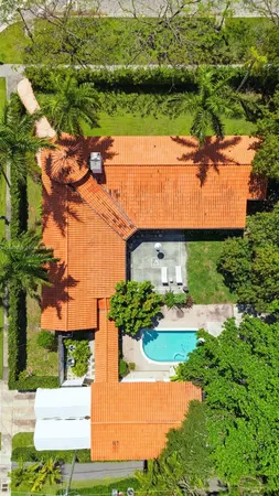 $4,900,000 | 2300 South Miami Avenue, Miami, FL 33129