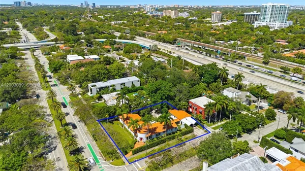 $4,900,000 | 2300 South Miami Avenue, Miami, FL 33129