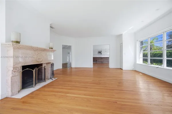 $4,900,000 | 2300 South Miami Avenue, Miami, FL 33129