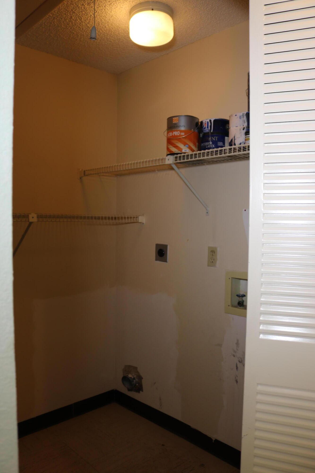 403 Springdale Circle Palm Springs, FL 33461 - Photo 24 of 45 W & D Hook ups