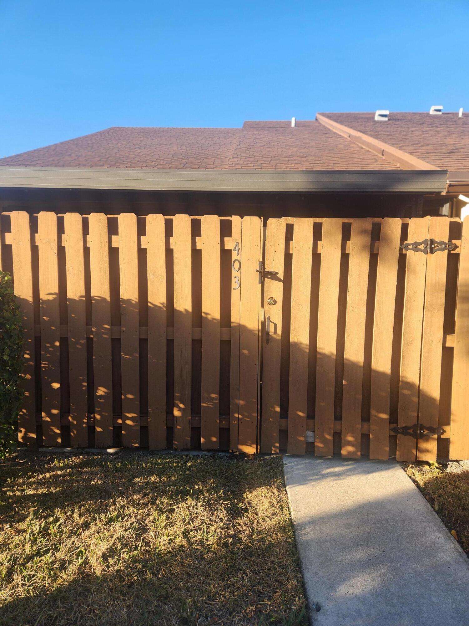 403 Springdale Circle Palm Springs, FL 33461 - Photo 45 of 45 1000168579