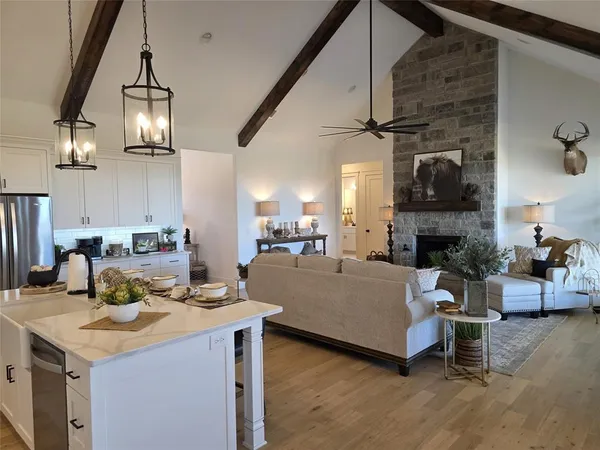 $699,999 | 4761 Sarah Drive, Caddo Mills, TX 75135