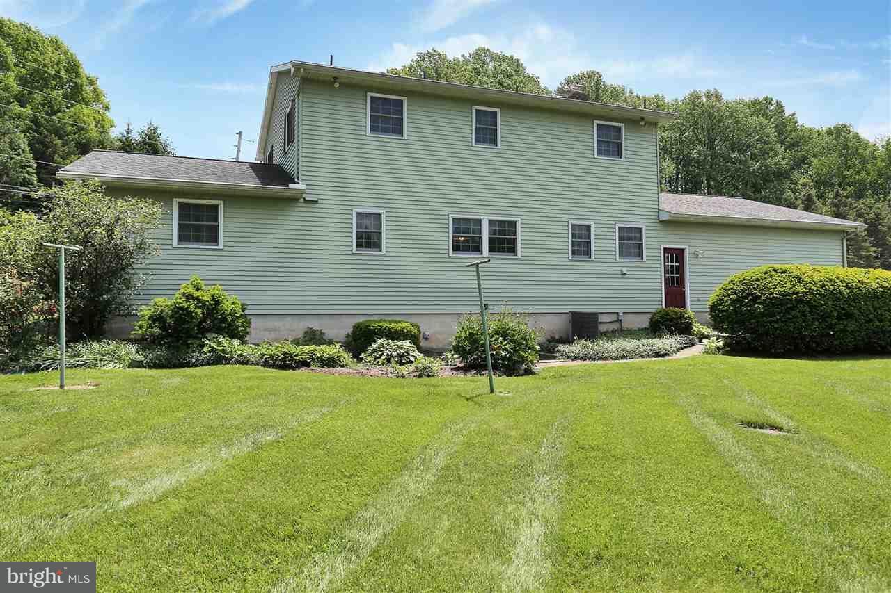 4336 Snavely Road Elizabethtown, PA 17022 - Photo 3 of 16 Gallery Image 3