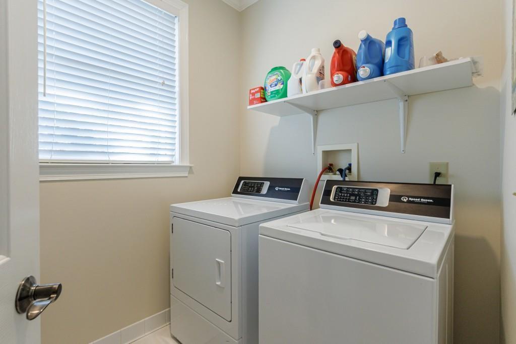 390 Alpine Drive Roswell, GA 30075 - Photo 24 of 53