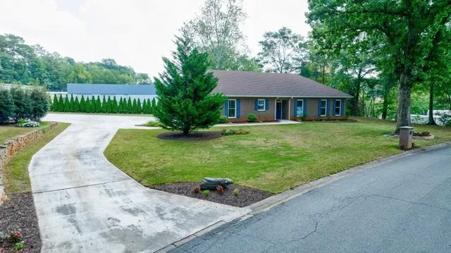 $3,000 | 390 Alpine Drive, Roswell, GA 30075