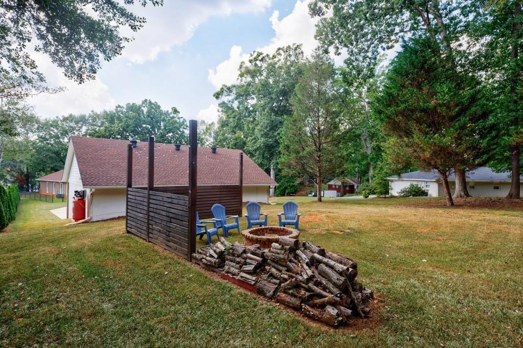 390 Alpine Drive Roswell, GA 30075 - Photo 41 of 53