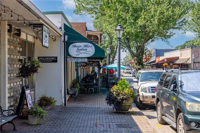 $3,000 | 390 Alpine Drive, Roswell, GA 30075