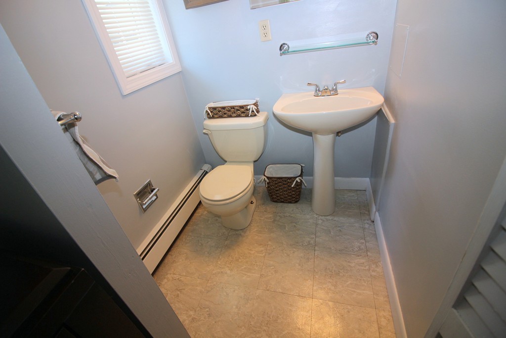 56 Donna Road Framingham, MA 01701 - Photo 20 of 26 Gallery Image 20