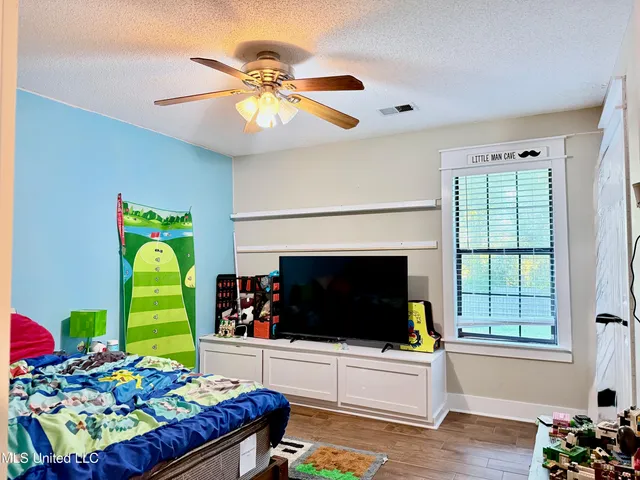 $284,999 | 123 Keestone Drive, Senatobia, MS 38668