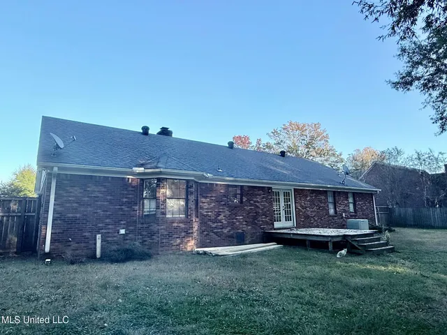 $284,999 | 123 Keestone Drive, Senatobia, MS 38668